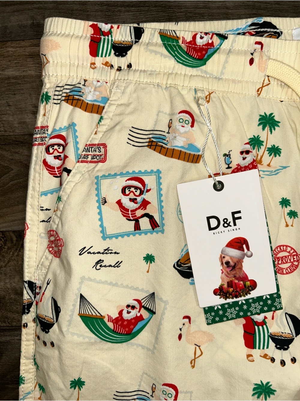 D&F Ricky Singh Men’s M 32 Santa Christmas Vacation Print Shorts NWT